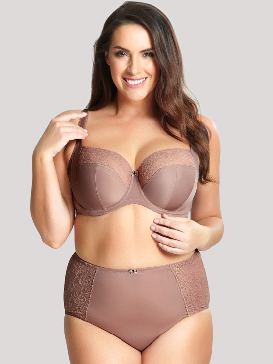 Sculptresse Chi Chi 7695 Cappuccino